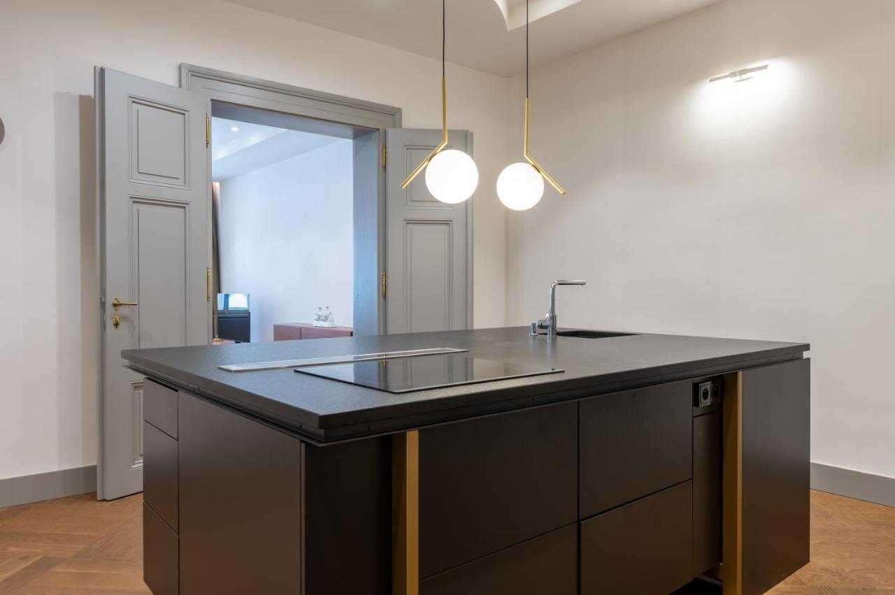 Luxury Old Town Apt, Parking Apartment Prague Ngoại thất bức ảnh